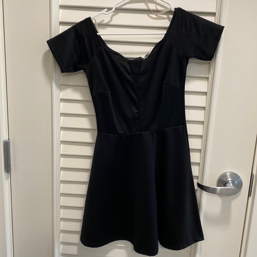 Charlotte Russe dress optional off shoulder
